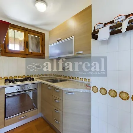 Apartamento Magna, 4 Con Vista Mozzafiato Sul Mare E Sul Borgo! By Alfareal *