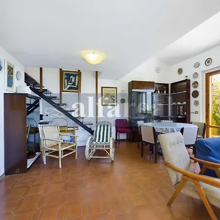 شقة Magna, 4 Con Vista Mozzafiato Sul Mare E Sul Borgo! By Alfareal *