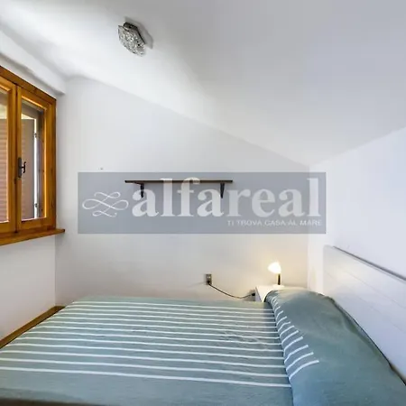 Apartamento Magna, 4 Con Vista Mozzafiato Sul Mare E Sul Borgo! By Alfareal